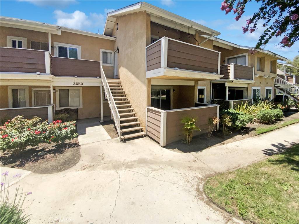 Ontario, CA 91761,3653 Oak Creek DR #E