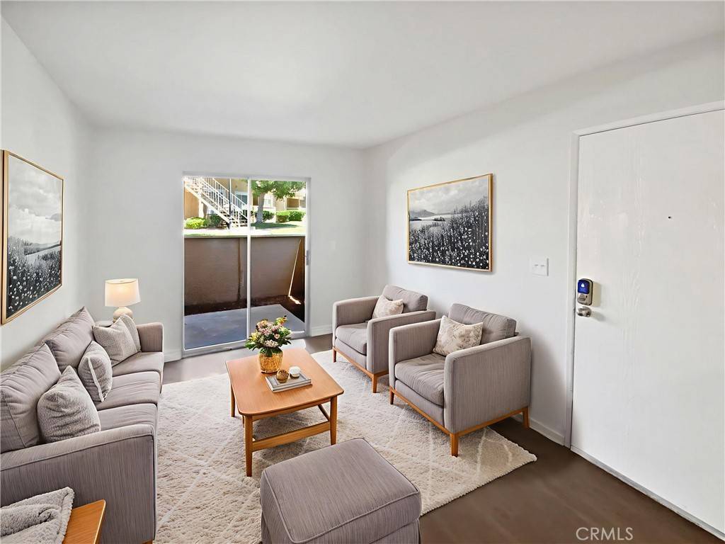 Ontario, CA 91761,3653 Oak Creek DR #E