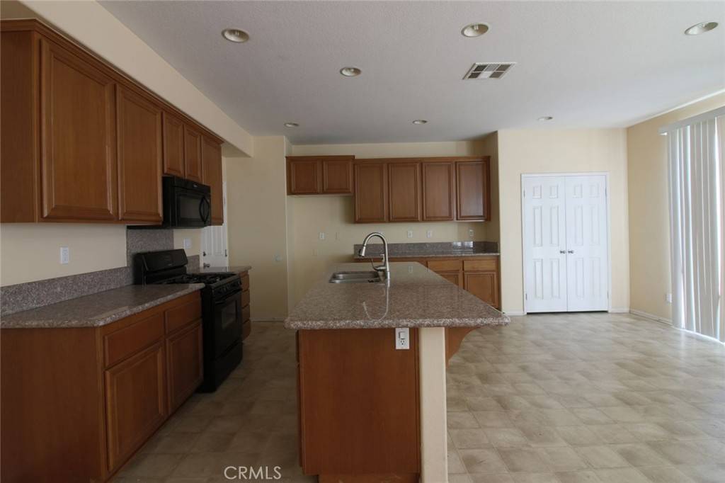 Moreno Valley, CA 92555,13197 Creekside WAY