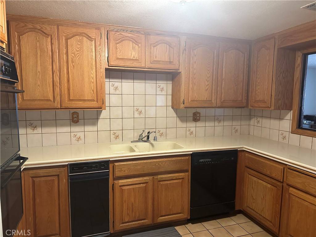 Rialto, CA 92376,314 W Manzanita ST