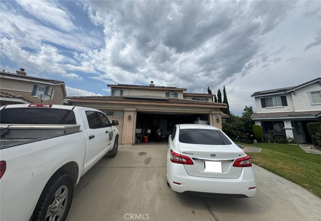 Fontana, CA 92336,6617 Heathrow AVE