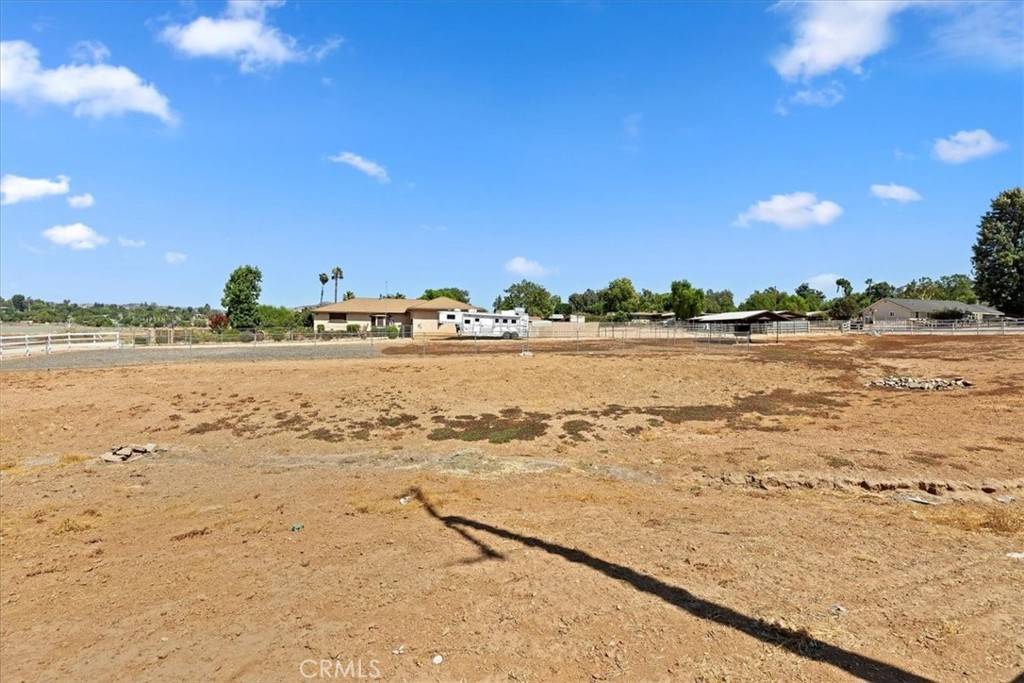 Riverside, CA 92506,16095 Hermosa DR