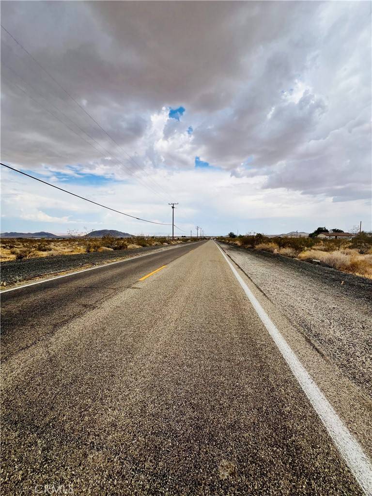 Landers, CA 92285,0 Reche RD