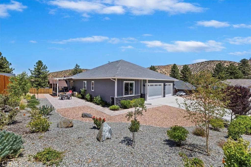Wrightwood, CA 92397,5478 Pacific Crest DR