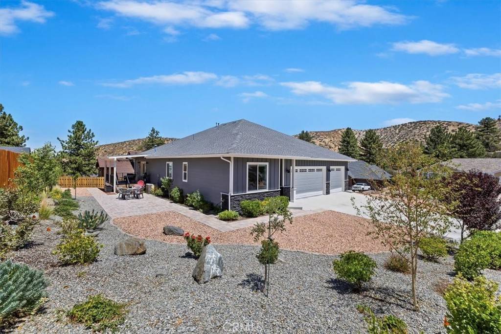 Wrightwood, CA 92397,5478 Pacific Crest DR