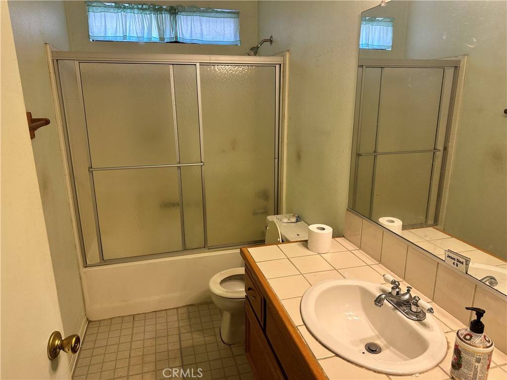 Victorville, CA 92392,12432 Emeraldstone DR