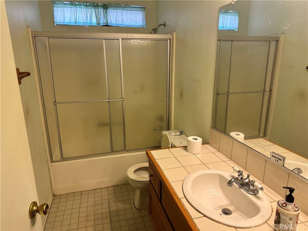 Victorville, CA 92392,12432 Emeraldstone DR