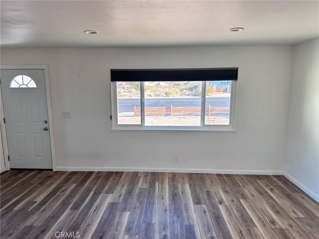 Ridgecrest, CA 93555,926 W Dolphin AVE