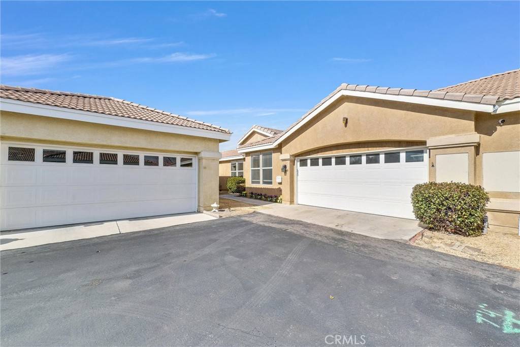 Apple Valley, CA 92308,11110 Sandy LN