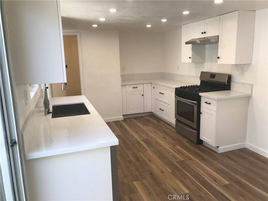 Rialto, CA 92376,178 W Walnut AVE #D