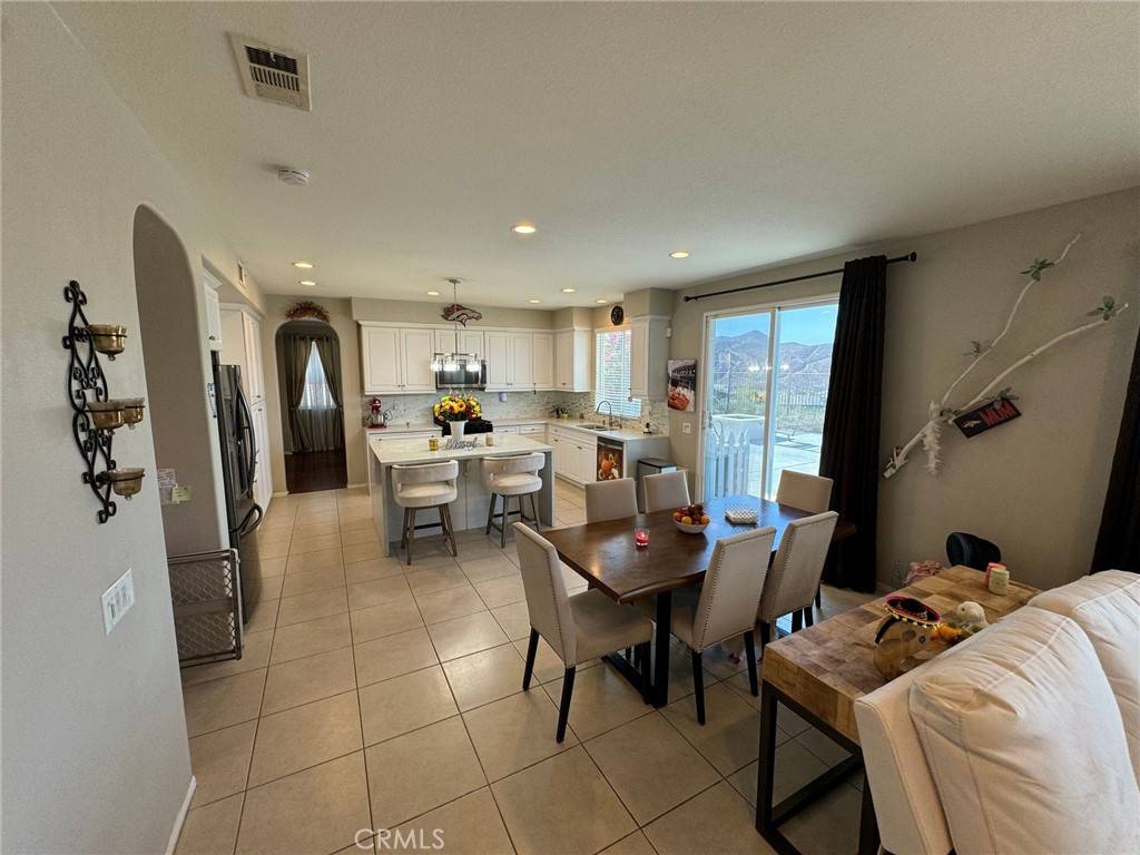 Lake Elsinore, CA 92530,41093 Hatton Garden CT