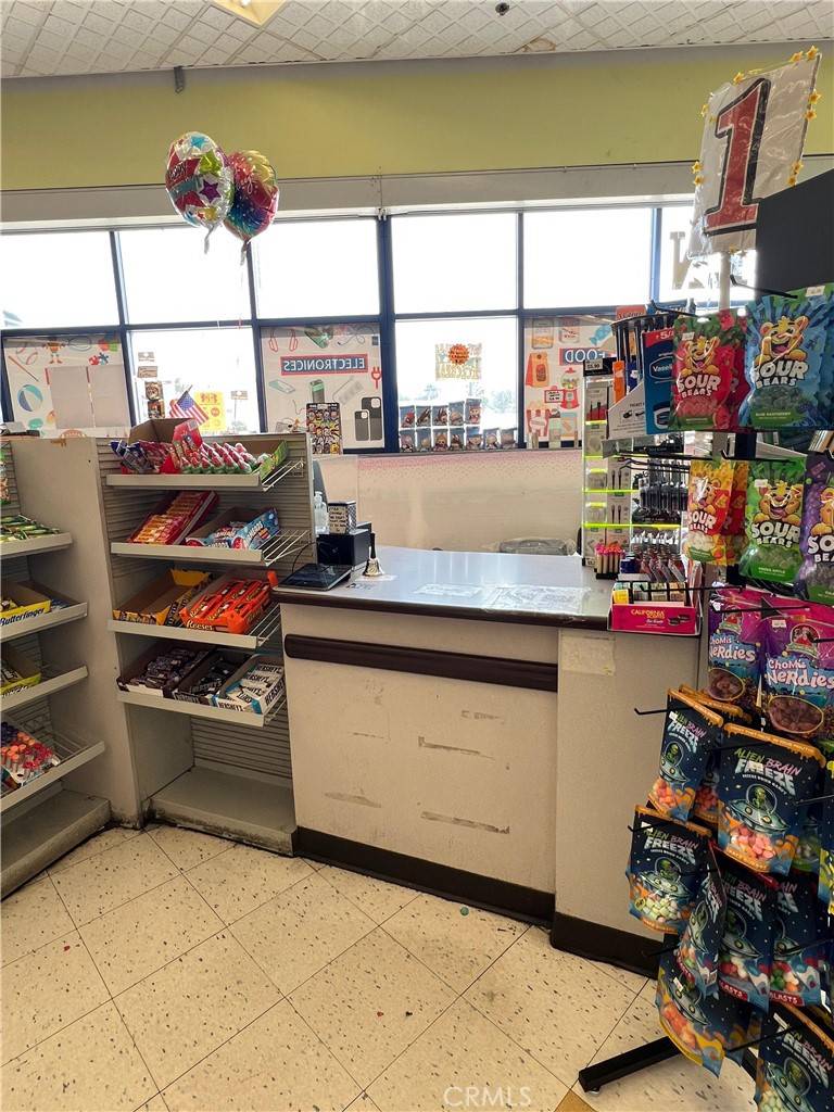 La Mirada, CA 90638,15800 Imperial