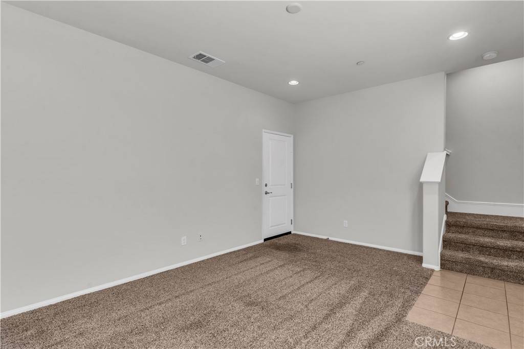 Eastvale, CA 91752,6384 Planetary RD