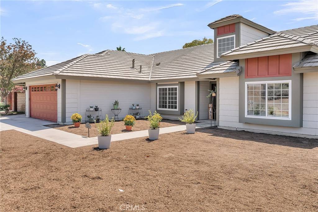 Riverside, CA 92504,15725 Terraceview CT