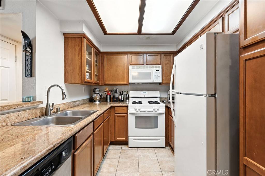 Riverside, CA 92508,200 E Alessandro BLVD #36