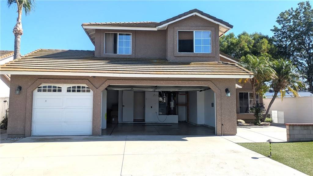Chino, CA 91710,6127 Carter CT