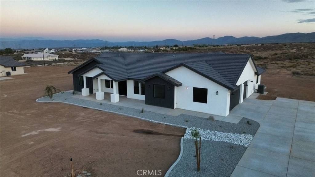 Oak Hills, CA 92344,12025 Prairie TRL