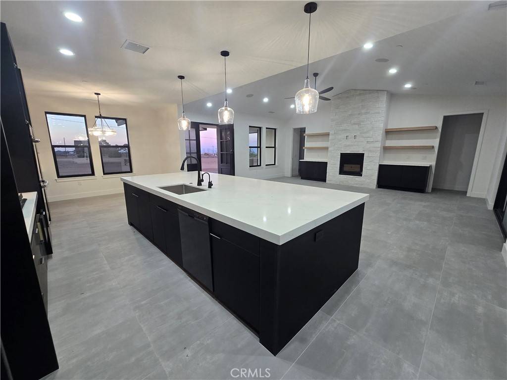 Oak Hills, CA 92344,12025 Prairie TRL