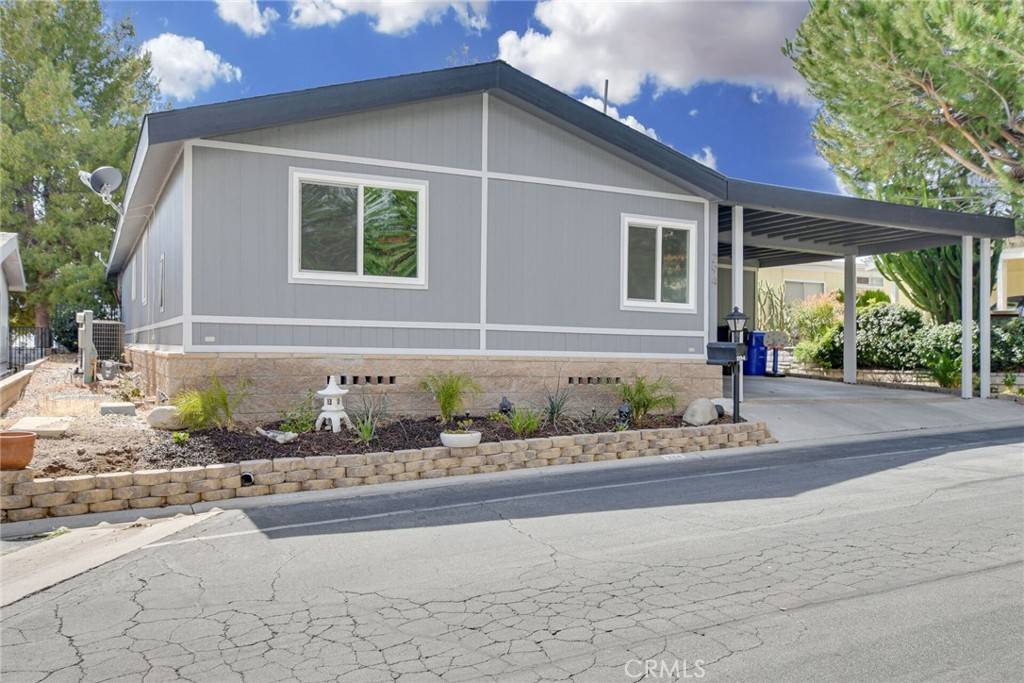 Highland, CA 92346,4040 E Piedmont DR #294