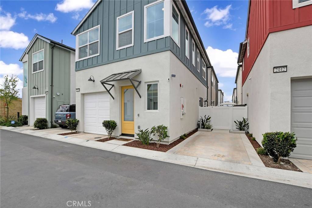 Ontario, CA 91762,2446 E Encanto Paseo