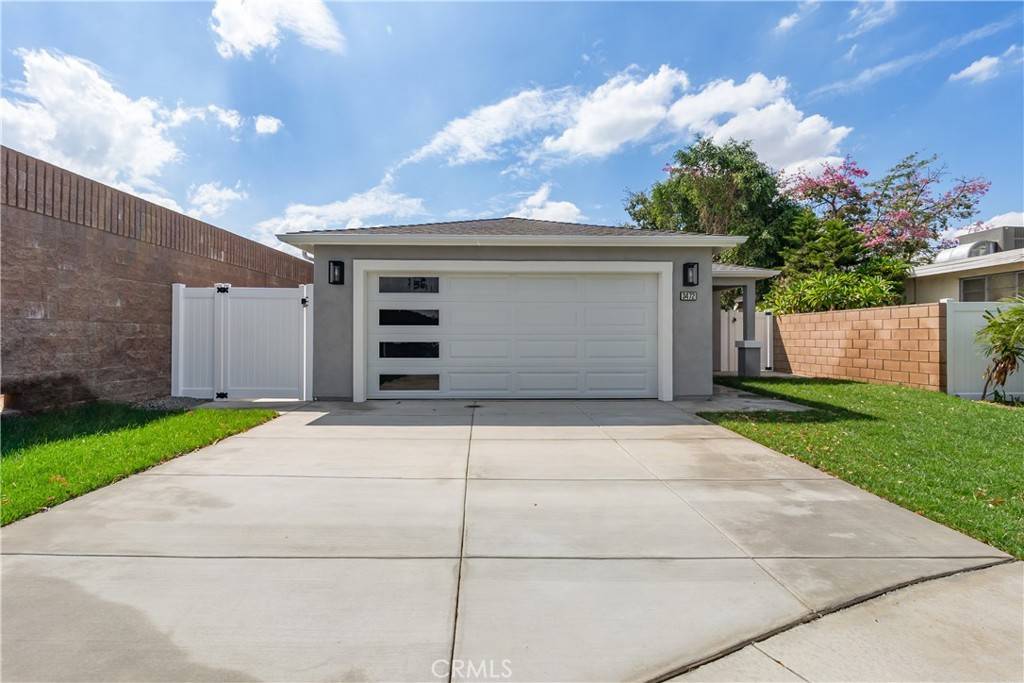 Riverside, CA 92503,3472 Farnham PL