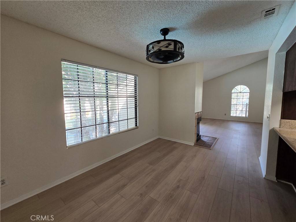 Riverside, CA 92507,600 Central AVE #386