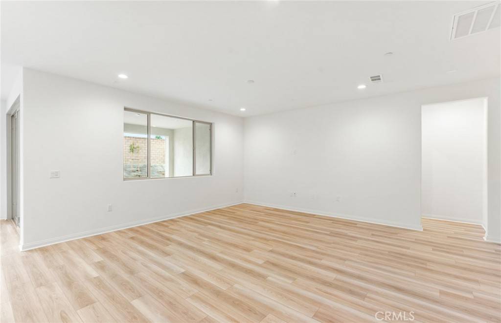 Menifee, CA 92585,26645 Silver Ore RD