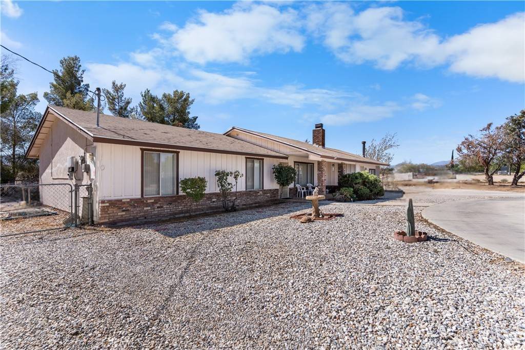 Hesperia, CA 92345,17837 Fresno ST