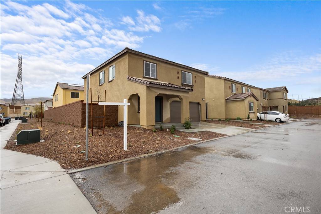 Banning, CA 92220,2168 REDWOOD LN
