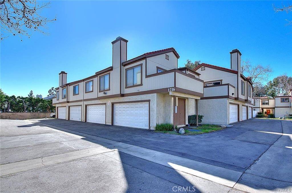 Ontario, CA 91762,1216 S Cypress #E