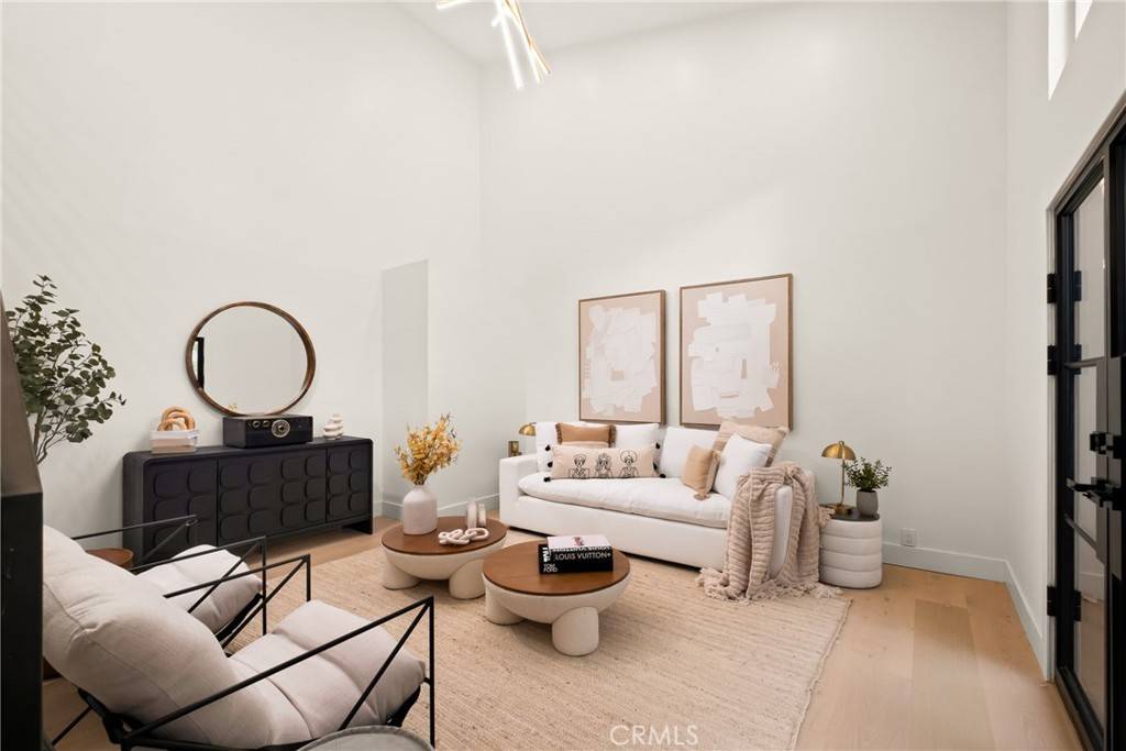 San Diego, CA 92122,4282 Robbins ST