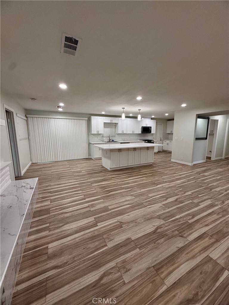 Perris, CA 92570,19825 Smith RD
