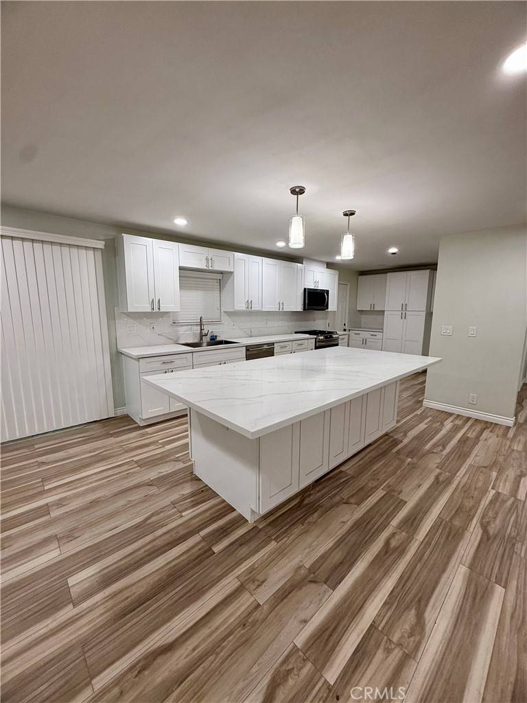 Perris, CA 92570,19825 Smith RD