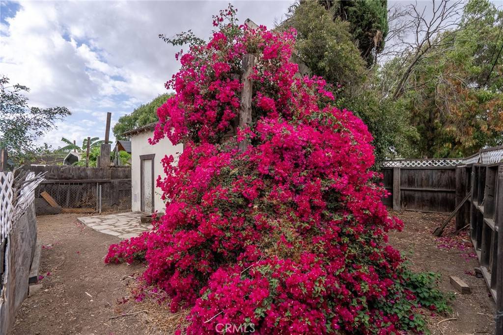 Riverside, CA 92507,957 Center ST