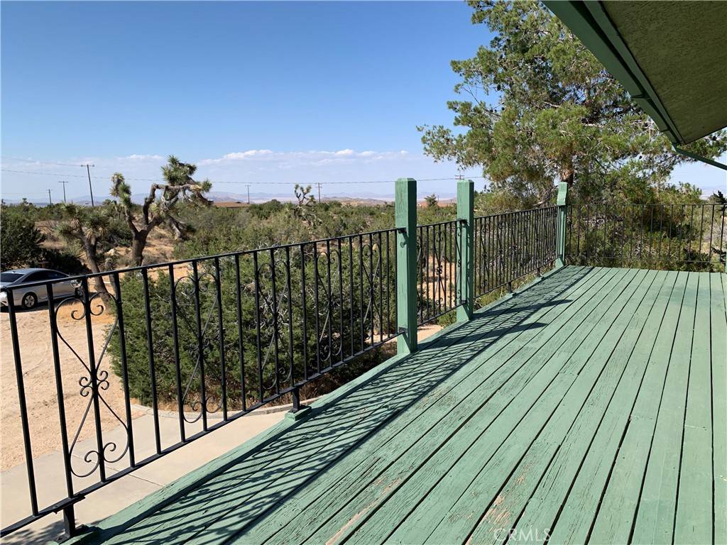 Yucca Valley, CA 92284,5345 Carlsbad AVE