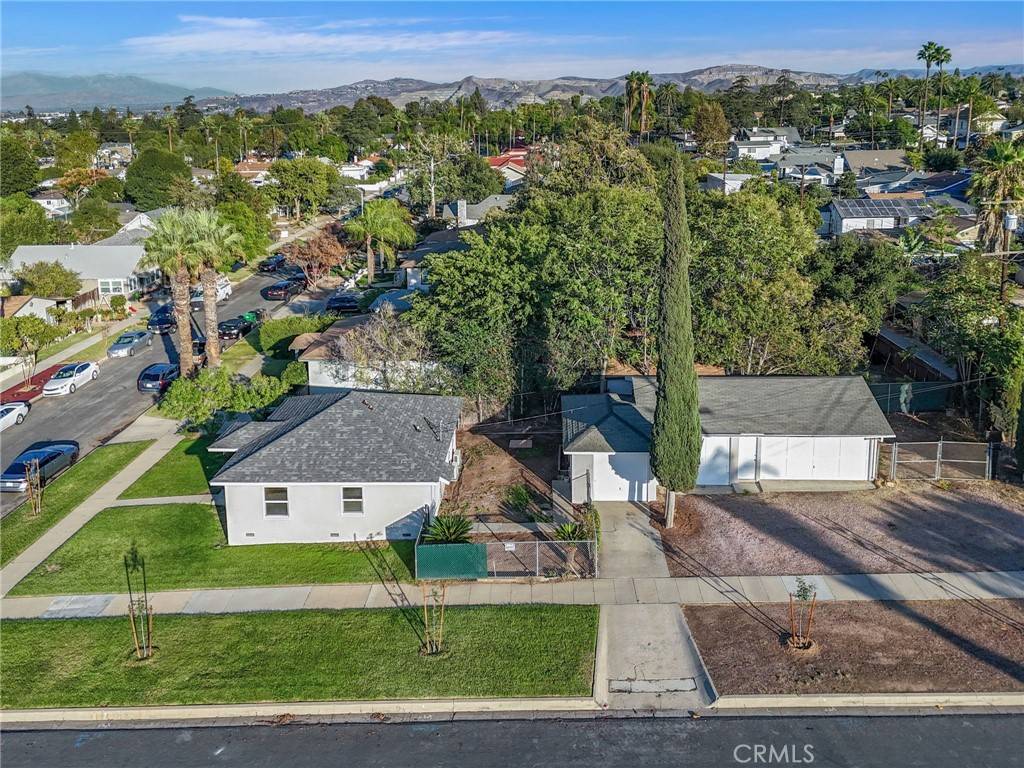 Corona, CA 92882,224 W Kendall