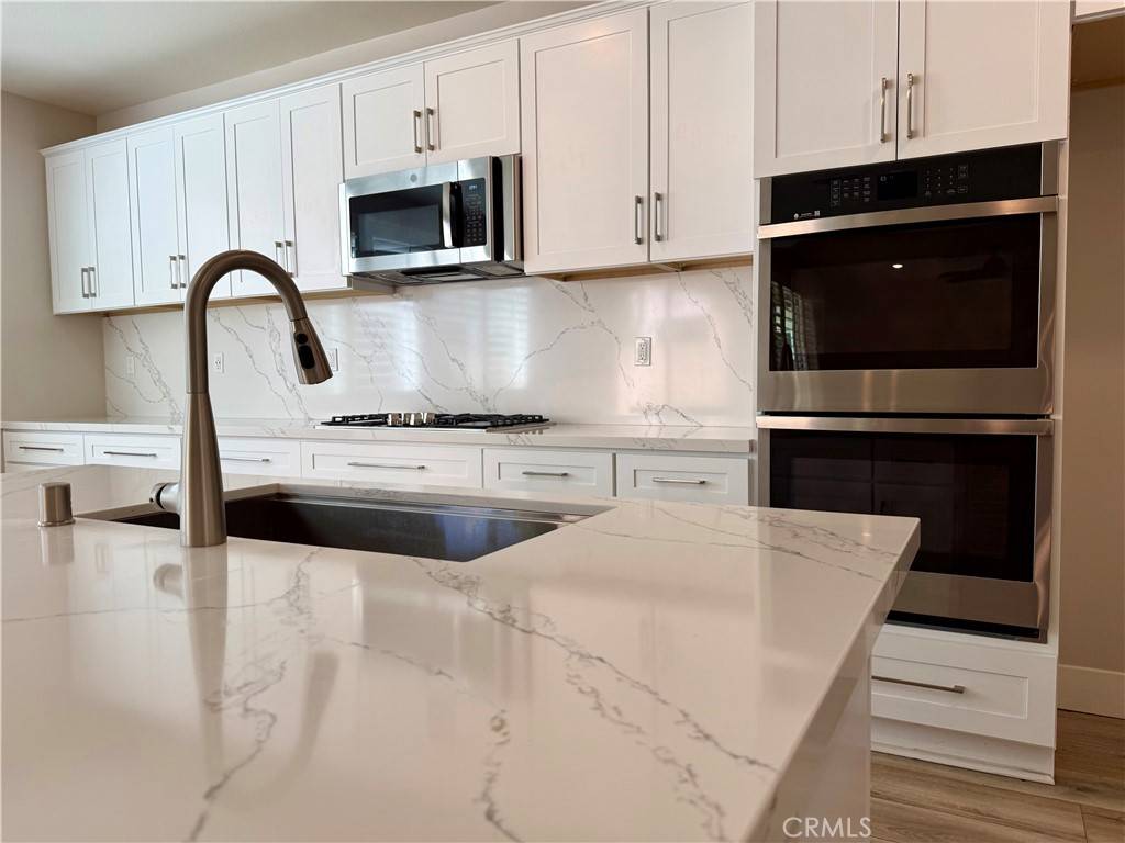 Fontana, CA 92336,7981 Licorice WAY