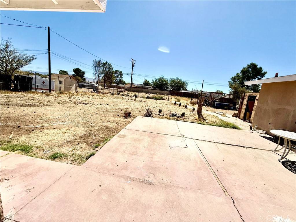 Apple Valley, CA 92307,21865 Dotame AVE