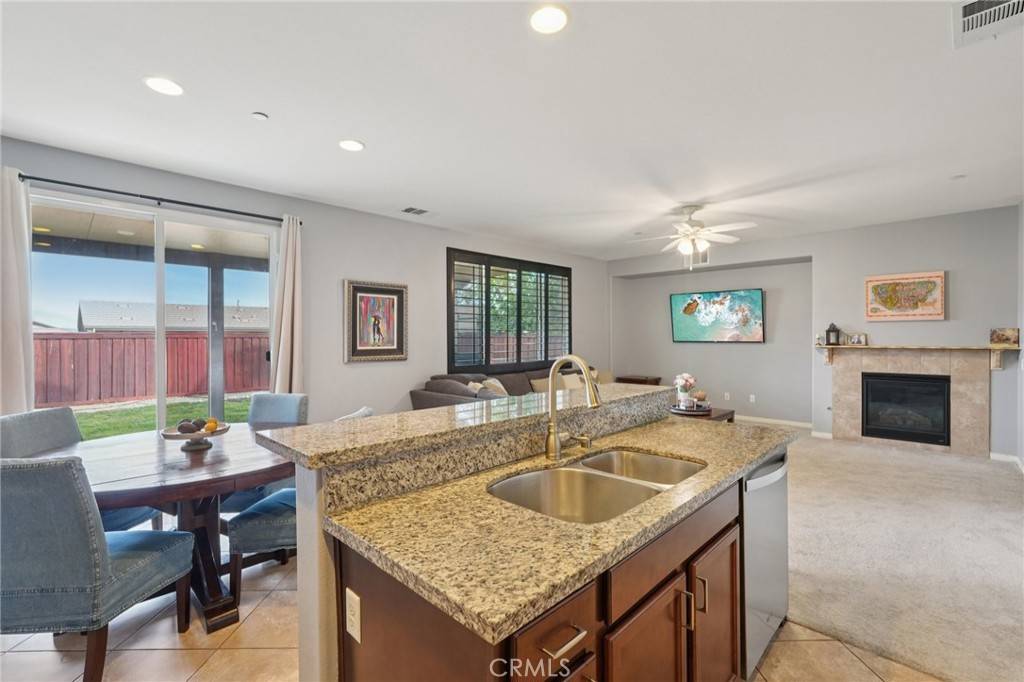 Fontana, CA 92407,18335 Damiana