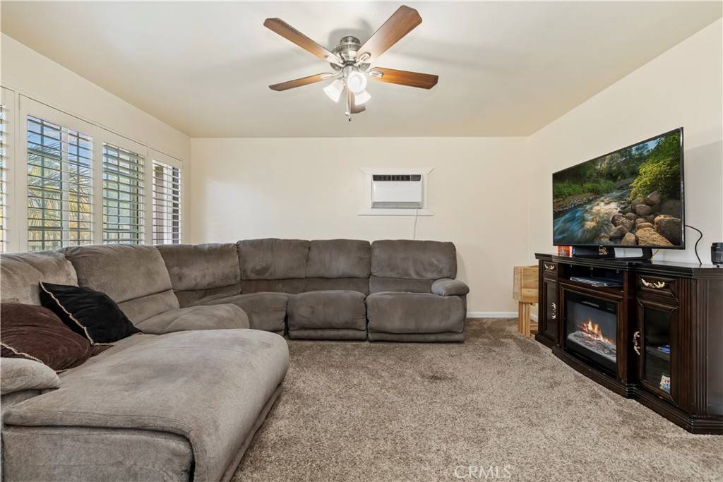 Yucaipa, CA 92399,35279 Avenue B