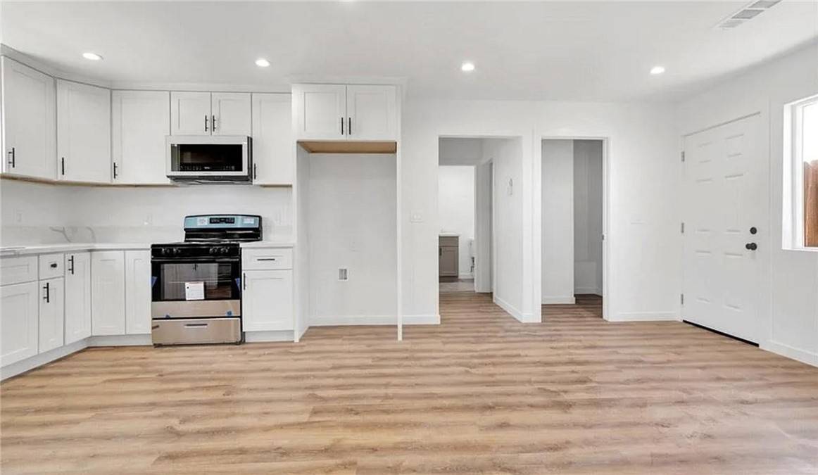 San Bernardino, CA 92408,5472 N Mountain View Ave