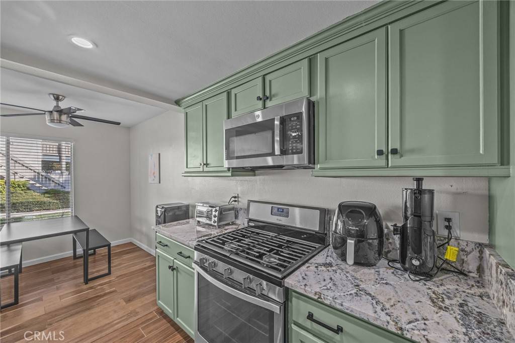 Colton, CA 92324,1800 E Old Ranch #115