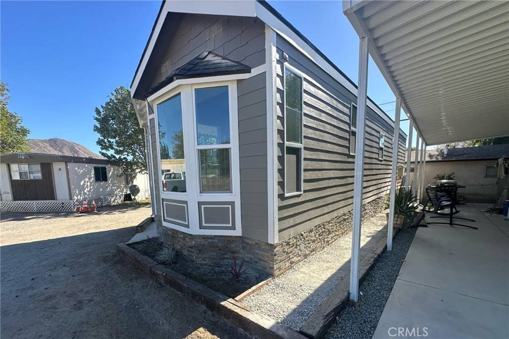 Grand Terrace, CA 92313,22113 Grand Terrace RD #16