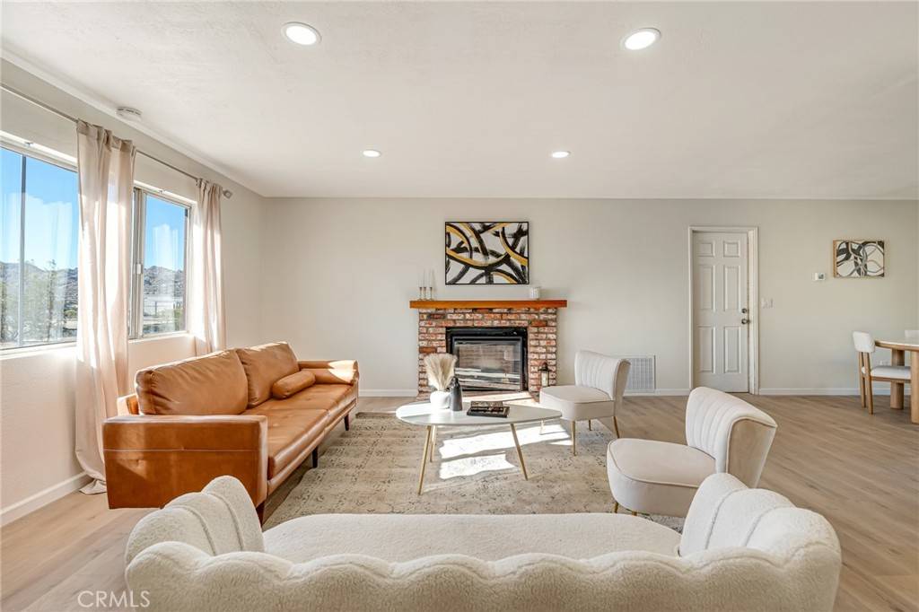 Yucca Valley, CA 92284,6941 Hanford