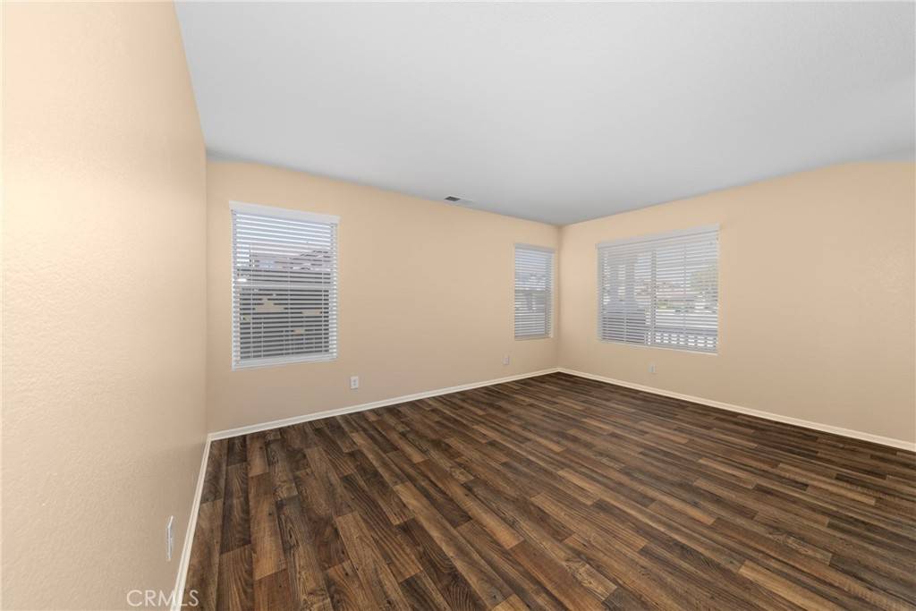 Hemet, CA 92545,3923 Sydney