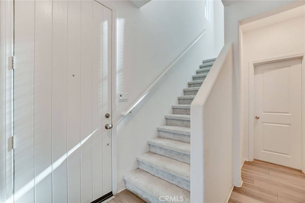 Rialto, CA 92377,2526 Gunner Ridge