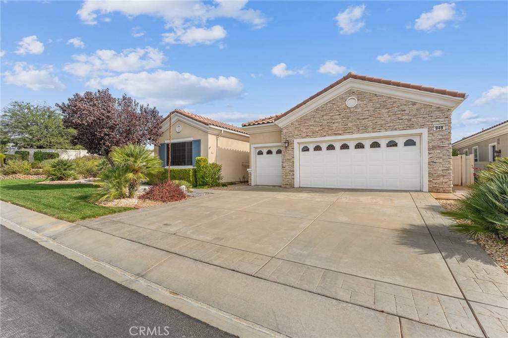 Beaumont, CA 92223,949 Pebble Beach RD