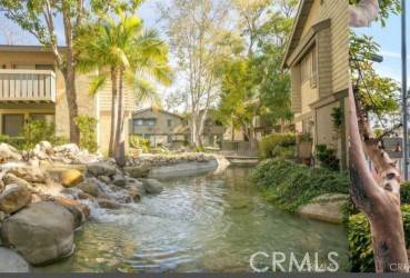 Pomona, CA 91767,960 E Bonita #14