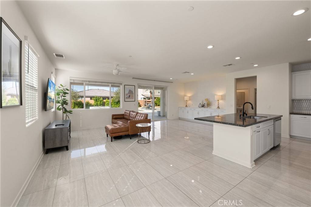 Indio, CA 92201,50105 Rocamora ST