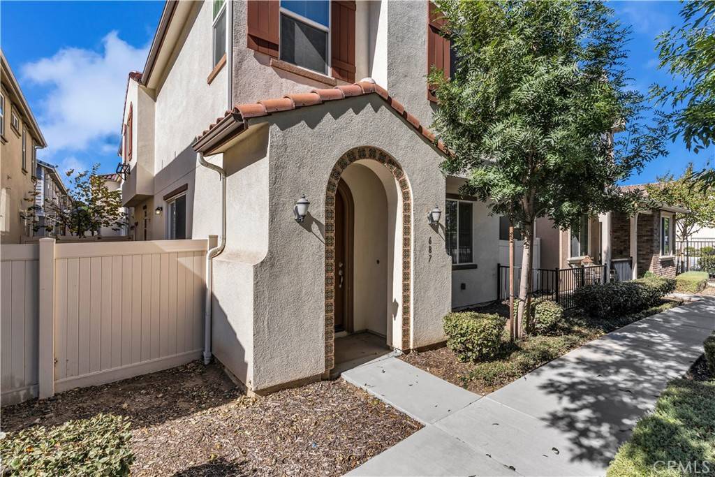 Rialto, CA 92376,687 S Fillmore